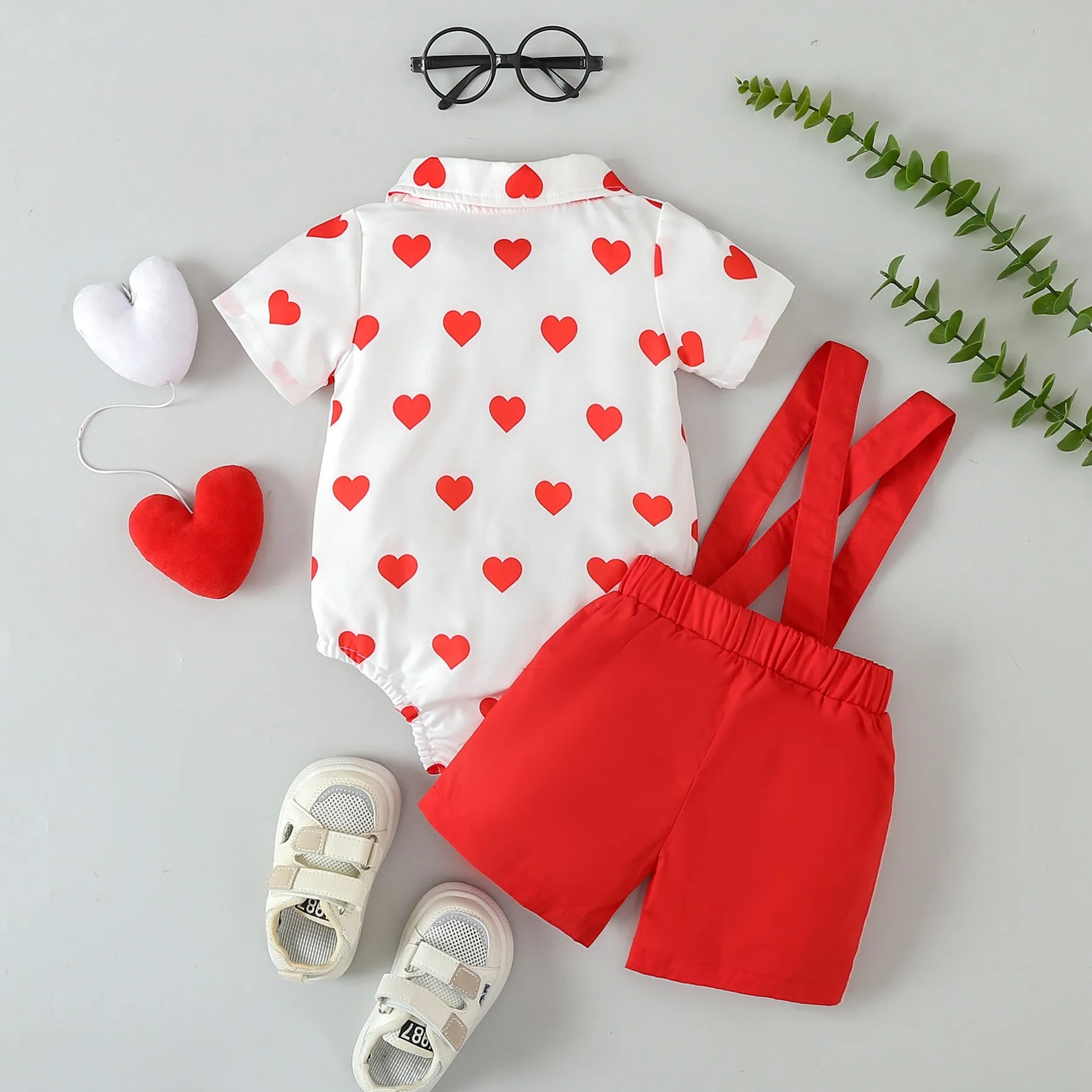 2 Pieces Set Baby Boys Love heart Rompers And Solid Color Shorts Wholesale 24030178