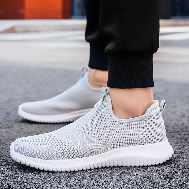 2022 Spring Men Shoes Slip On Casual Shoes Lightweight Comfortable Breathable Couple Walking Sneaker